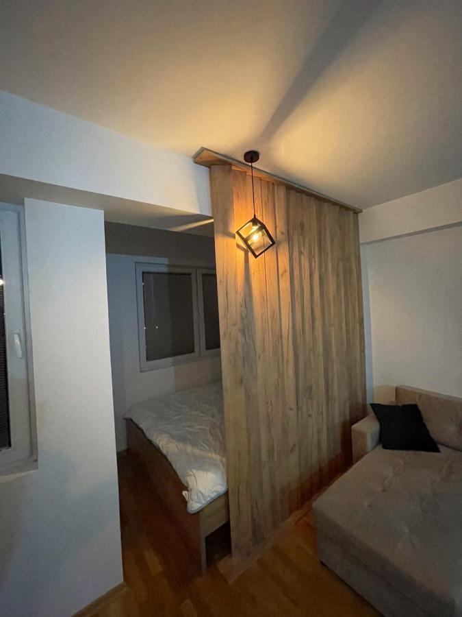 Daniel'S Apartment Скопье Экстерьер фото