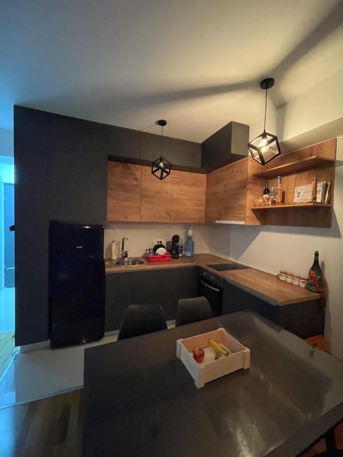 Daniel'S Apartment Скопье Экстерьер фото
